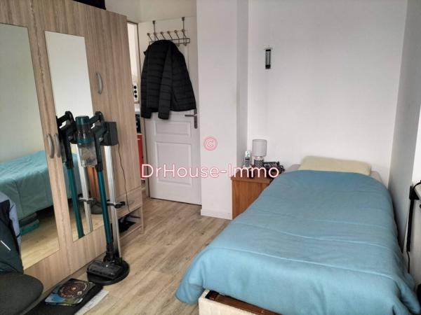 Immeuble à vendre 10 pièces de 150 m²