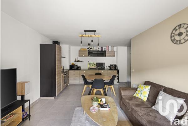 Appartement à vendre 3 pièces 58 m² Gardanne