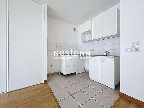 ISSY LES MOULINEAUX - FORT D'ISSY - Vente appartement 2 pièces de 42,60 m² avec un balcon de 4,70m²