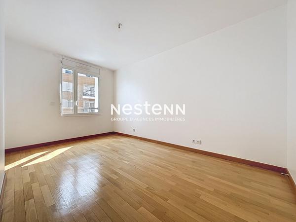 ISSY LES MOULINEAUX - FORT D'ISSY - Vente appartement 2 pièces de 42,60 m² avec un balcon de 4,70m²