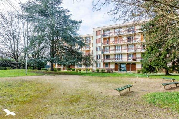 Appartement à vendre |  Saint-Ouen-l'Aumône |  4 pièces | 78 m²