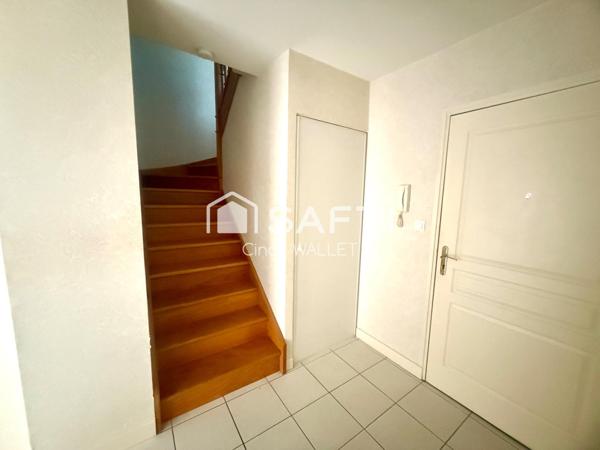 Idéalement situé , résidence sécurisée