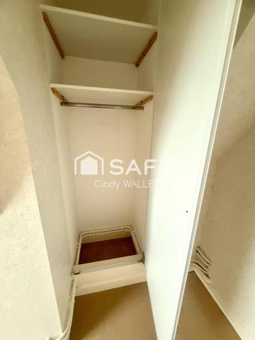 Idéalement situé , résidence sécurisée