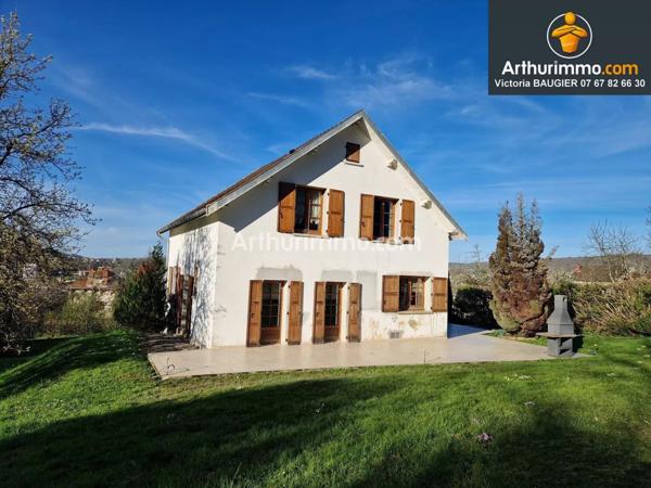 Vente Maison 7 pièces 170 m2 à Lons-le-Saunier