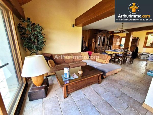 Vente Maison 7 pièces 170 m2 à Lons-le-Saunier