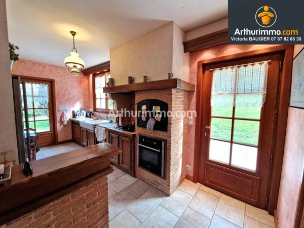 Vente Maison 7 pièces 170 m2 à Lons-le-Saunier