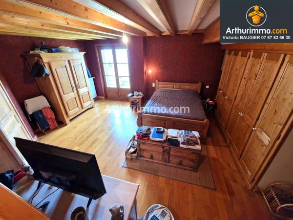 Vente Maison 7 pièces 170 m2 à Lons-le-Saunier