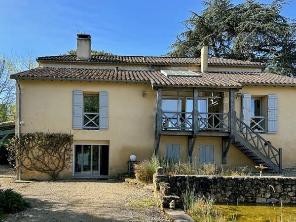 Dpt Gers (32), à vendre MONTREAL maison gasconne de 222m2 avec gîte et piscine - 1,5 hectare