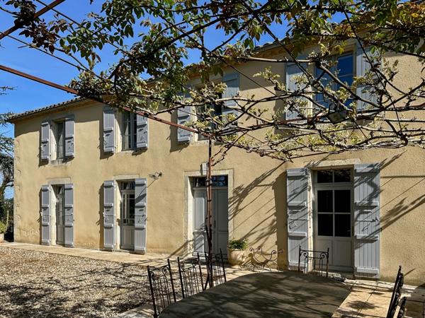 Dpt Gers (32), à vendre MONTREAL maison gasconne de 222m2 avec gîte et piscine - 1,5 hectare