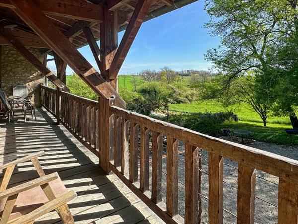 Dpt Gers (32), à vendre MONTREAL maison gasconne de 222m2 avec gîte et piscine - 1,5 hectare