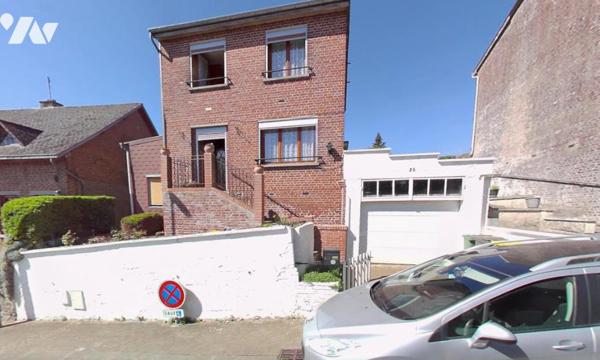 Exclusivité !
Maison individuelle, 3 chambres, deux garages, terrain.