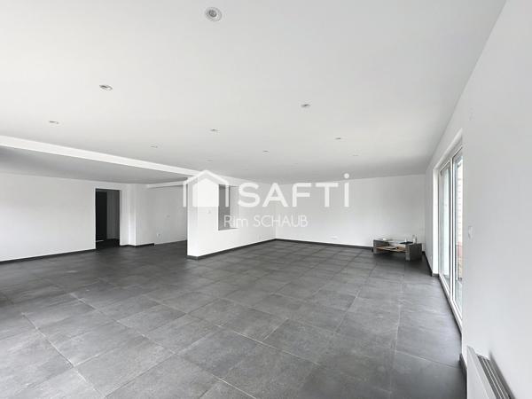Superbe Maison Familiale Entièrement Rénovée d' environ 175 m2