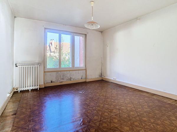 Achat maison Châteauvillain - 4 pièce(s) - 178 m² - 75 500 €