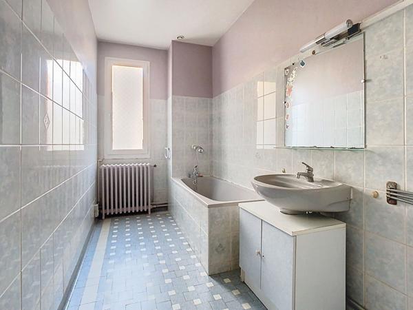 Achat maison Châteauvillain - 4 pièce(s) - 178 m² - 75 500 €