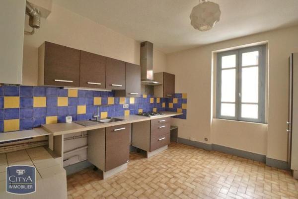 Location appartement Yssingeaux (43200) 4 pièces 71.88m²