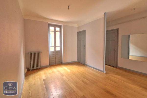 Location appartement Yssingeaux (43200) 4 pièces 71.88m²