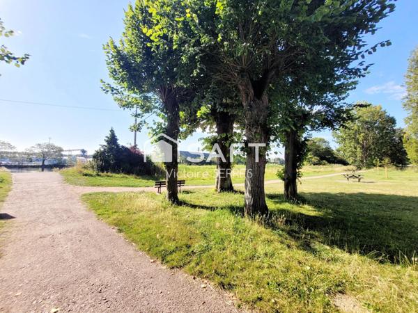 Duplex refait à neuf - 2 chambres, balcon, dernier étage, garage fermé