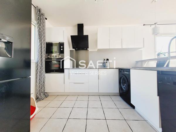 Duplex refait à neuf - 2 chambres, balcon, dernier étage, garage fermé