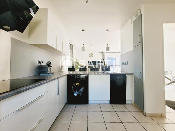 Duplex refait à neuf - 2 chambres, balcon, dernier étage, garage fermé