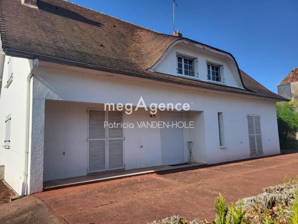 Maison à COURTENAY, 45320 - 8 pièces 226m²