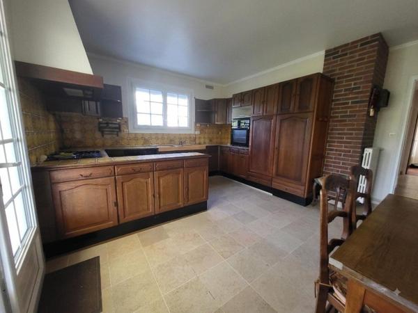 Maison à COURTENAY, 45320 - 8 pièces 226m²