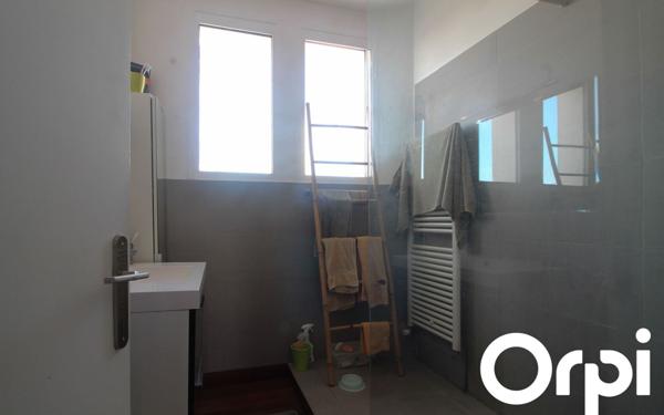 Maison à vendre    4 pièces •  Rochefort