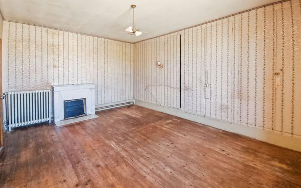 Maison à vendre    4 pièces •  Janville