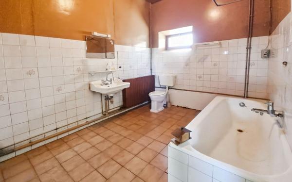 Maison à vendre    4 pièces •  Janville