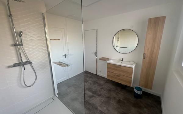 Maison à vendre    6 pièces •  Injoux-Génissiat