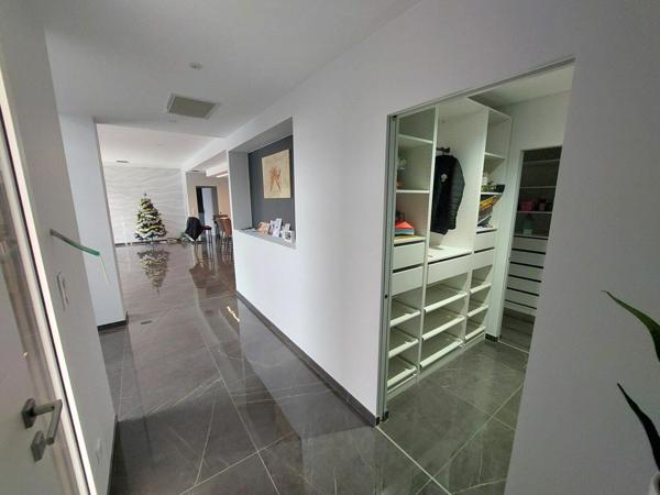 Maison à vendre    6 pièces •  Corbarieu