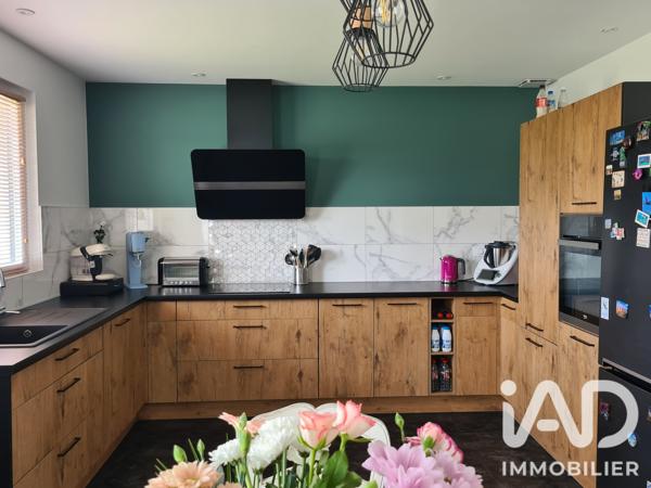 Maison à vendre 6 pièces 120 m² Surgères