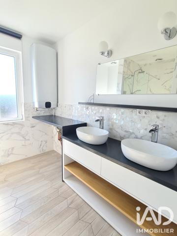 Maison à vendre 6 pièces 120 m² Surgères