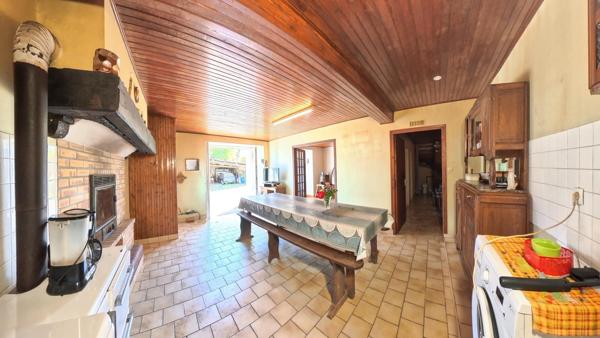 Maison à Dol-de-Bretagne, 35120 - 6 pièces 124m²