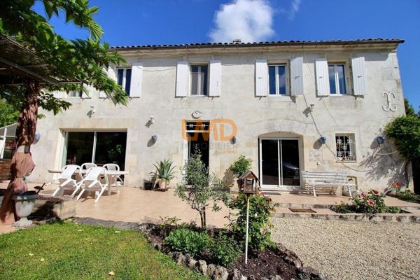 Maison charentaise de caractère aux environs de Cognac