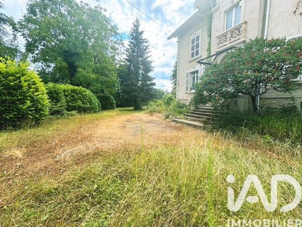 Maison à vendre 7 pièces 201 m² Châtel-sur-Moselle