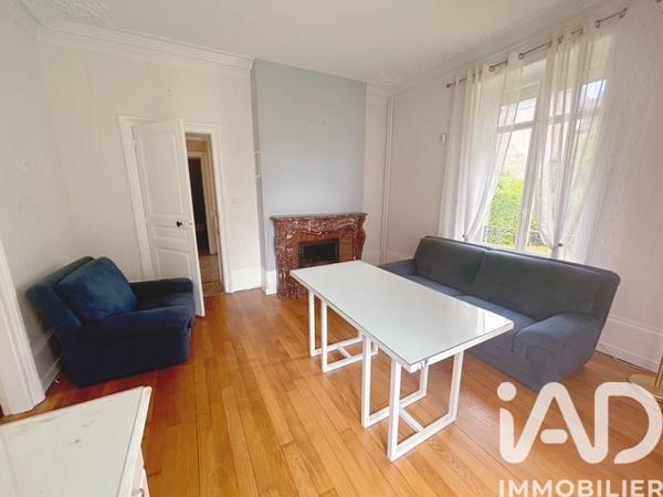 Maison à vendre 7 pièces 201 m² Châtel-sur-Moselle