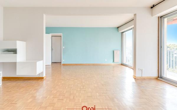 Appartement à vendre    4 pièces • 86,40 m2 Marseille 12