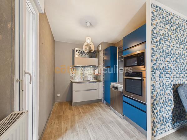 Vente
                Appartement78,65 m² - 4 Pièces -
                    LORMONT (33310)