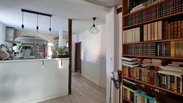 Secteur Allassac - grande maison familiale avec T1 independant en RDC