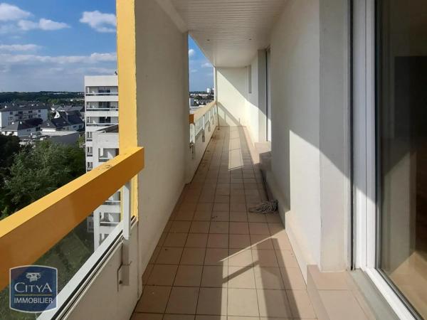 Appartement à louer 2 pièces 58.7m² Saint-Nazaire (44600)