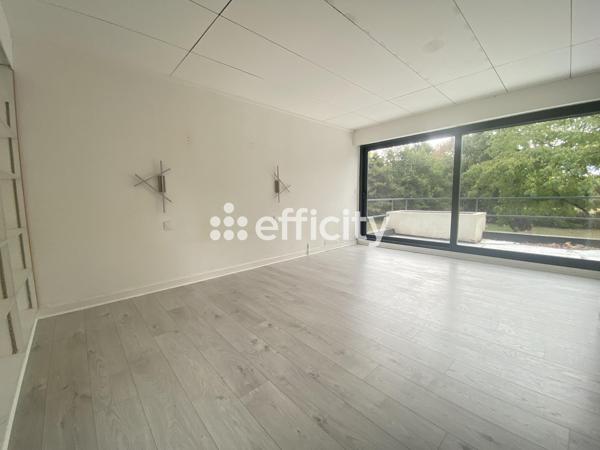 Maison
         8 pièces
        - 233 m² Bien prestige 529 900 € *