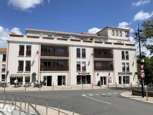 Appartement T3 avec garage, parking et loggia – Montaigu