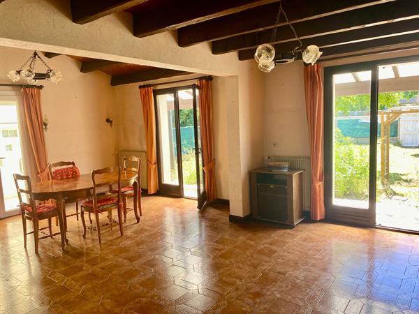 Maison LAFOND/PUILBOREAU 6 pièce(s) 4 chambres118 m2