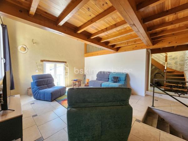 Maison en pierre de 128 m²