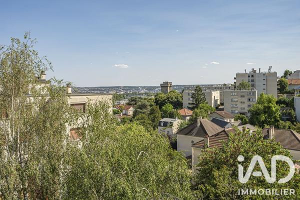 Appartement à vendre 5 pièces 111 m² Suresnes