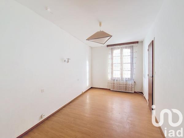 Maison 13 pièces de 300 m² à Baud (56150)