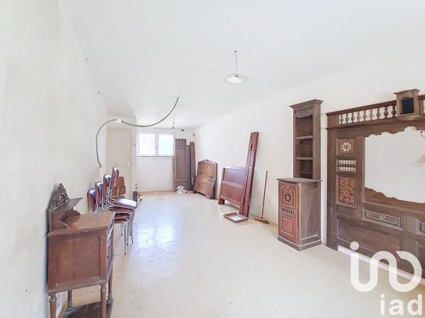 Maison 13 pièces de 300 m² à Baud (56150)