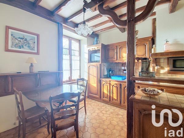 Maison 13 pièces de 300 m² à Baud (56150)