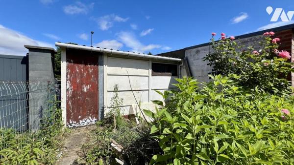 Maison à rénover avec garage