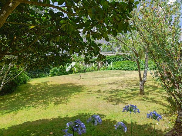 Propriete 9 pièce(s) 6 chambre(s) 181 m²